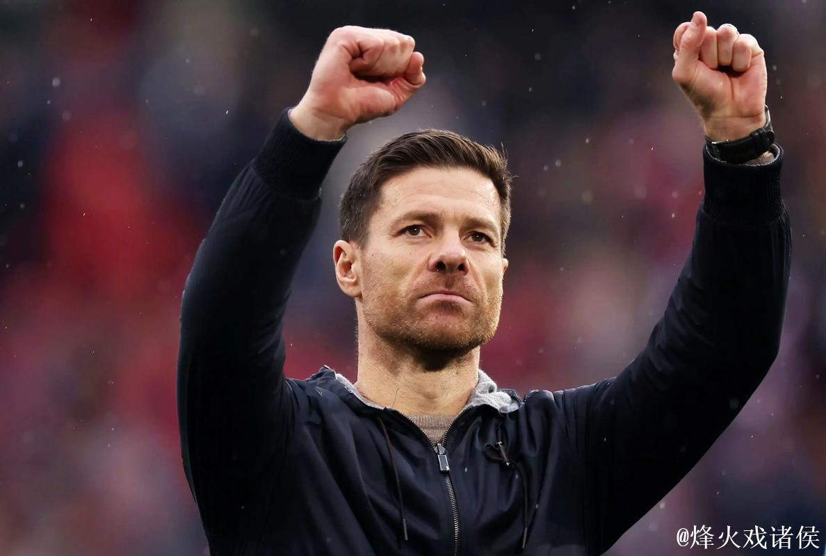 皇马凌晨4点迎战:阿隆索或因落败被解雇,4大巨头齐首发 皇马凌晨4点迎战:阿隆索或因落败被解雇,4大巨头齐首发